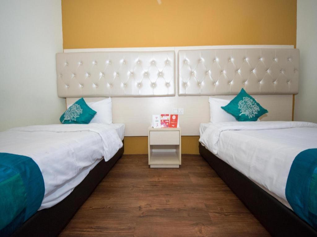 Oyo 114 Sandpiper Hotel Куала-Лумпур Екстер'єр фото