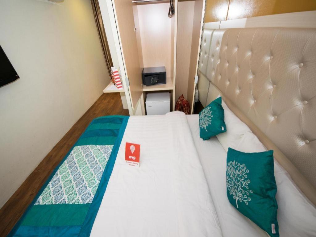 Oyo 114 Sandpiper Hotel Куала-Лумпур Екстер'єр фото