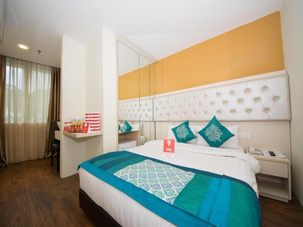 Oyo 114 Sandpiper Hotel Куала-Лумпур Екстер'єр фото