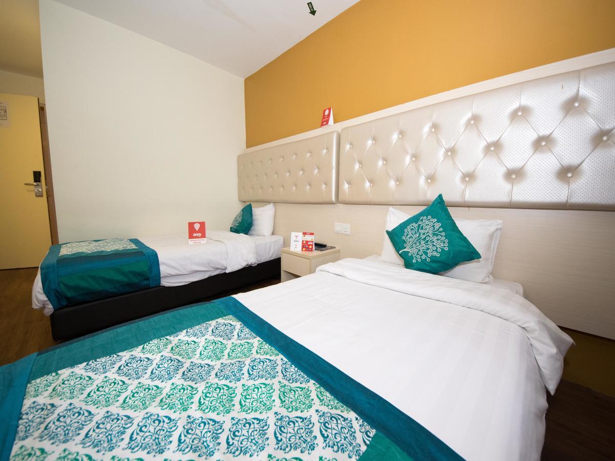 Oyo 114 Sandpiper Hotel Куала-Лумпур Екстер'єр фото